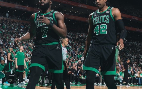 关于波士顿凯尔特人训练开放日，加时末段篮板制胜引欢呼，全明星赛在即，身体对抗强度拉满的信息-3377体育娱乐