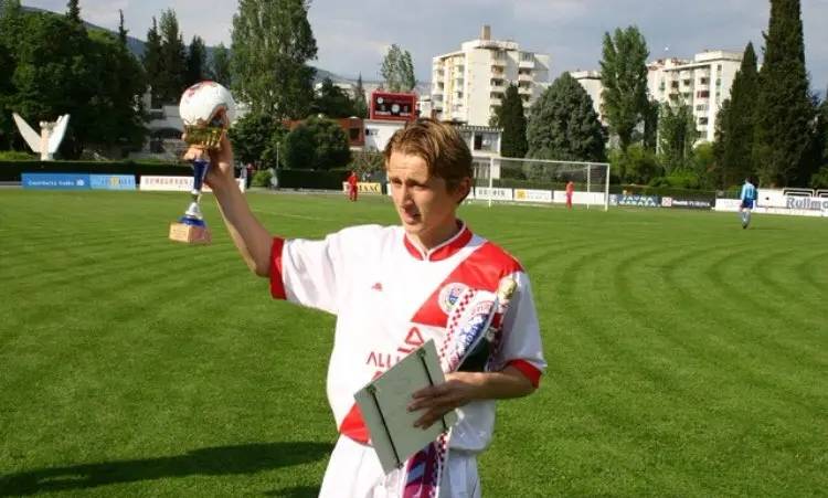 转折点！尼斯门线救险，荷甲今夜攻防权衡，气氛紧张，资深球员宣示担当(综漫异能名为童话书)-3377登录