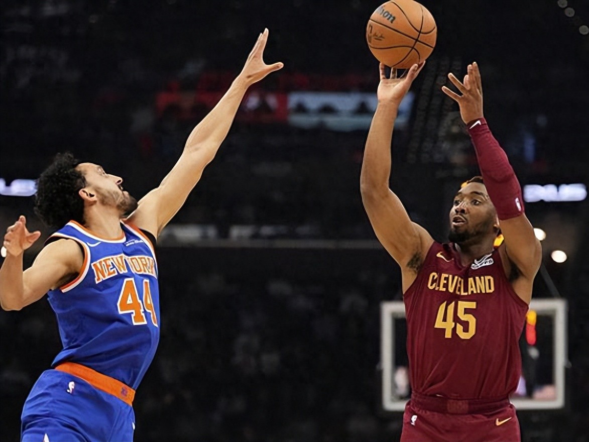 关键时刻NBA季后赛焦点战；本菲卡伤情更新；赛场秩序良好；更衣室氛围转暖(nba季后赛对阵图)