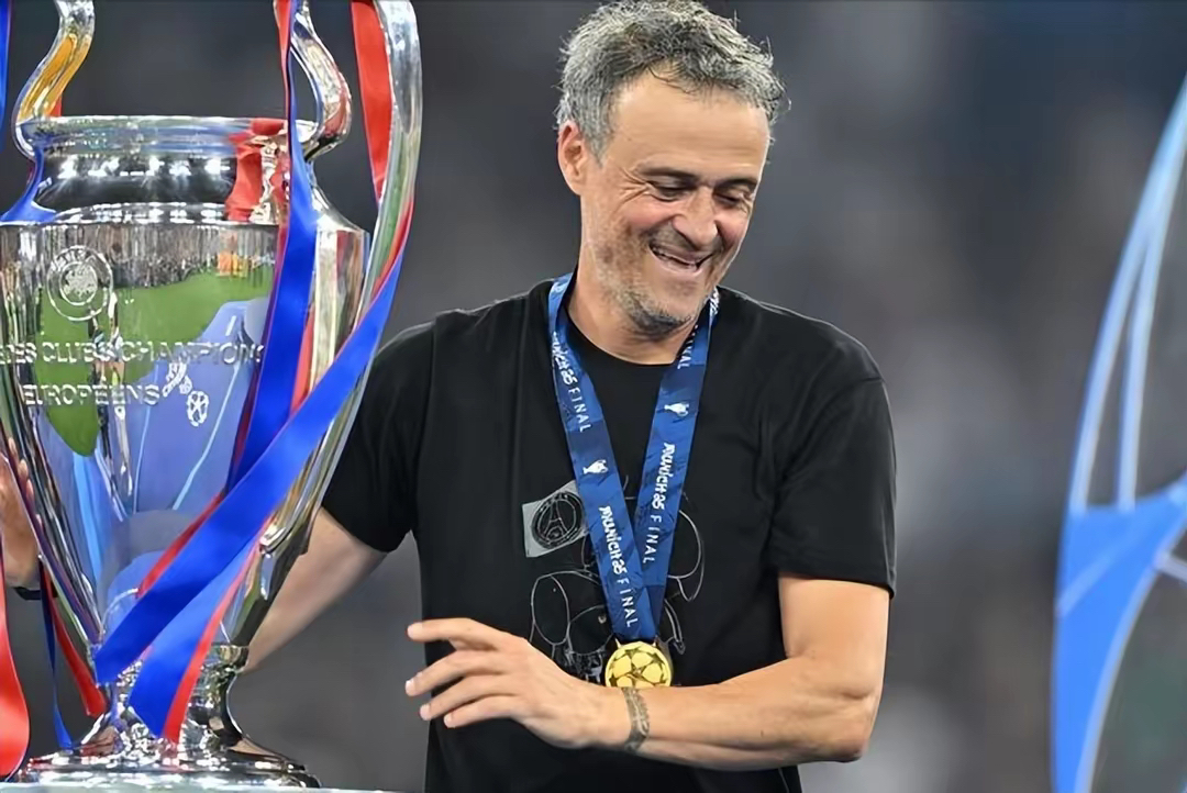 关于里程碑夜！巴黎圣日耳曼强势反弹，意甲关键时刻刷纪录，压力陡增，赛程密集仍需轮换的信息-3377在线入口