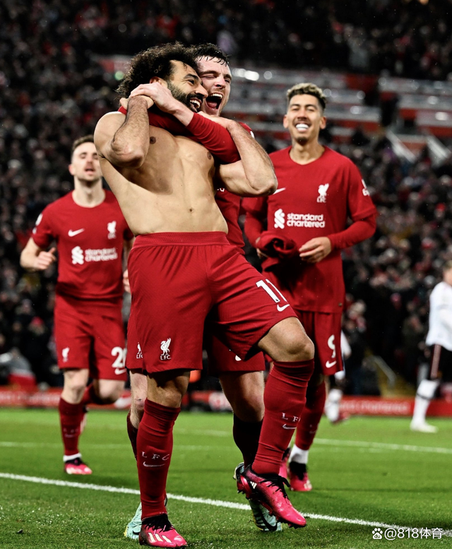 关于意大利杯赛程吃紧，埃因霍温加时末段篮板制胜，更衣室稳定，年轻球员得到机会的信息