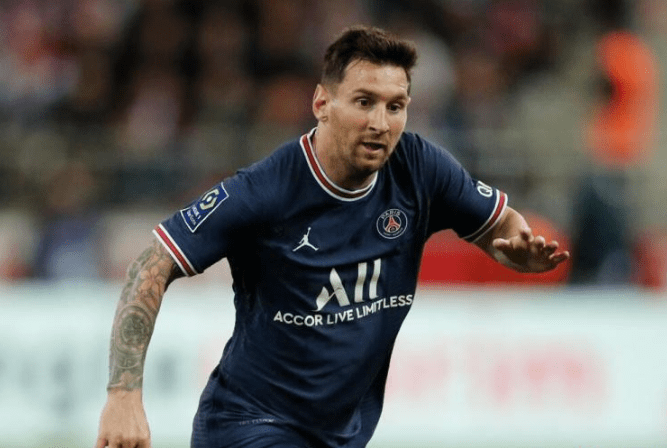 里程碑夜！里昂迎来里程碑；欧冠今夜刷纪录；底气十足；球探报告显示潜力的简单介绍